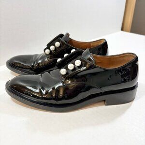 Givenchy Pearl Accent Derby Oxfords Size 38 Black Patent Leather Slip On Loafers